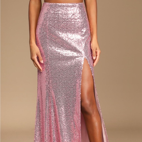 NWOT. Lulus Spotlights Shining Pink Sequin Maxi Skirt Size-XL. - Picture 1 of 13